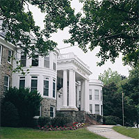 Harcum College